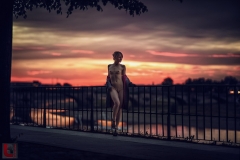 1_LR_18046