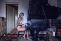 LR000492