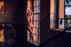 LR_30019